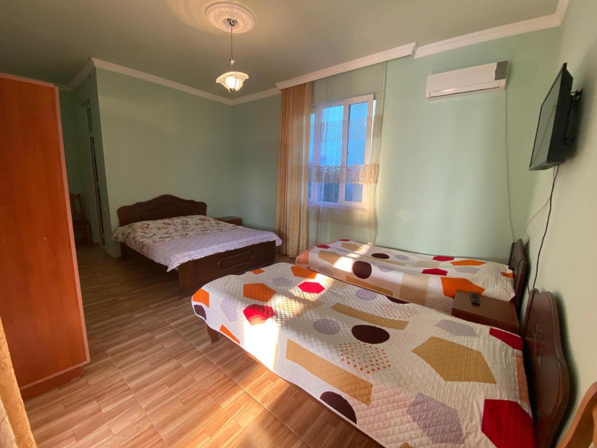 Beliy Dom Hotel ควาเรียที ภายนอก รูปภาพ