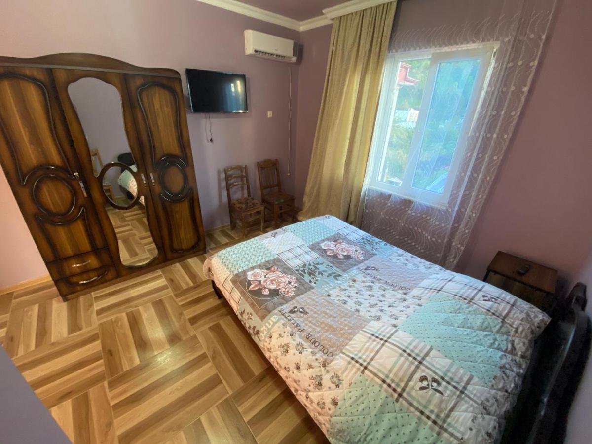 Beliy Dom Hotel ควาเรียที ภายนอก รูปภาพ